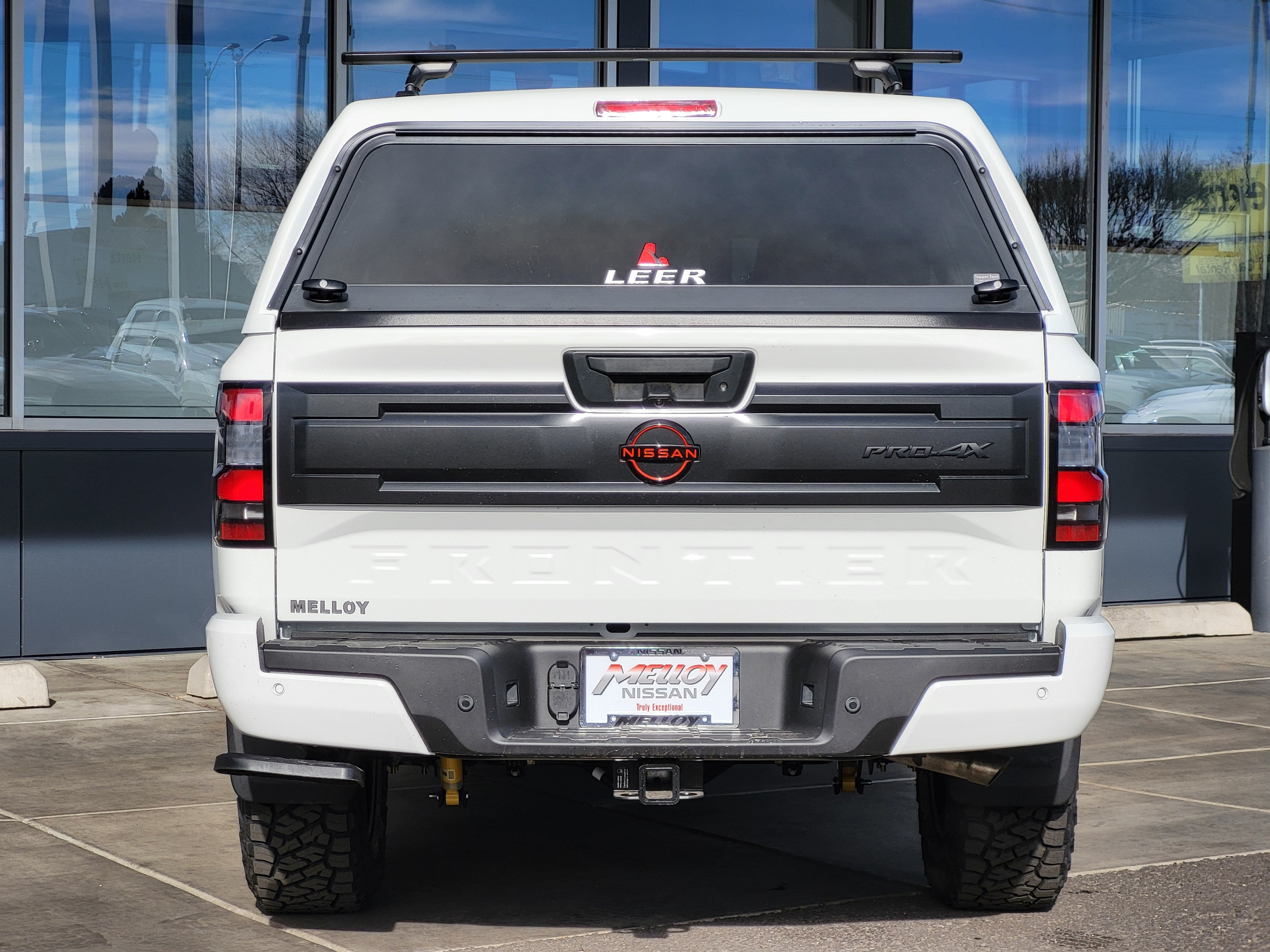 2026 Nissan Frontier — detail view